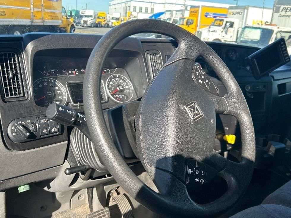 Medium Duty Box Truck-Light and Medium Duty Trucks-International-2020-MV607-Swedesboro-NJ-170,387\n\t\tmiles-$ 57,500 - Image 17