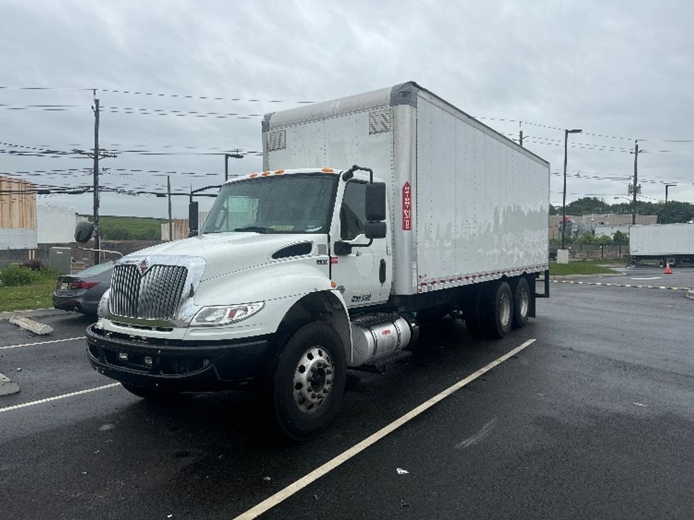 Medium Duty Box Truck-Light and Medium Duty Trucks-International-2020-MV607-Swedesboro-NJ-191,231\n\t\tmiles-$ 53,000 - Image 1
