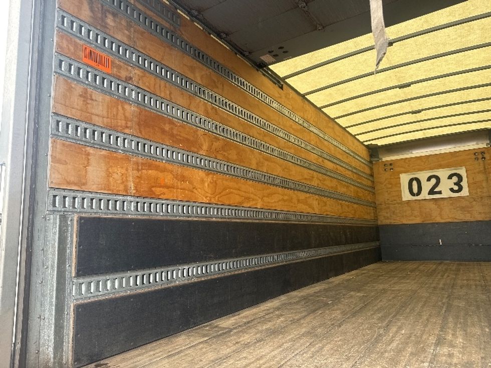 Medium Duty Box Truck-Light and Medium Duty Trucks-International-2020-MV607-Swedesboro-NJ-191,231\n\t\tmiles-$ 53,000 - Image 11