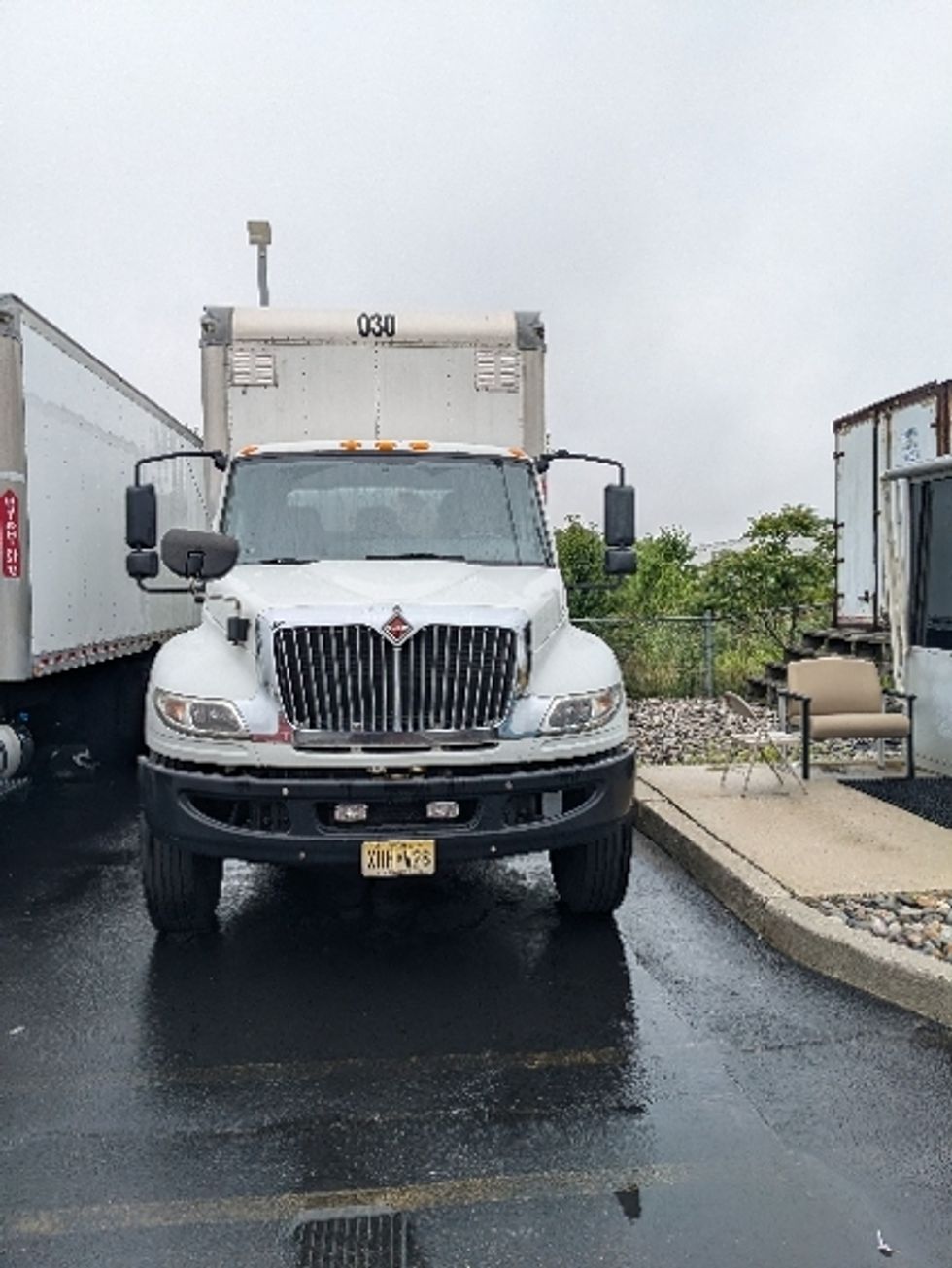 Medium Duty Box Truck-Light and Medium Duty Trucks-International-2020-MV607-Swedesboro-NJ-191,231\n\t\tmiles-$ 53,000 - Image 2