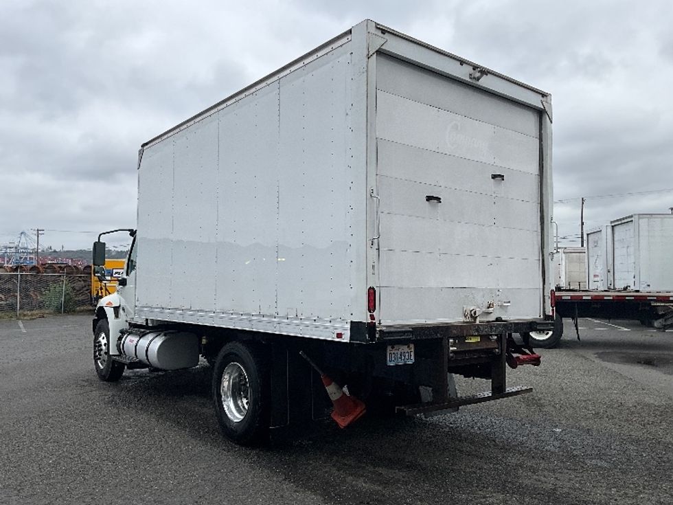 Medium Duty Box Truck-Light and Medium Duty Trucks-International-2020-MV607-Tacoma-WA-122,461\n\t\tmiles-$ 47,000 - Image 6