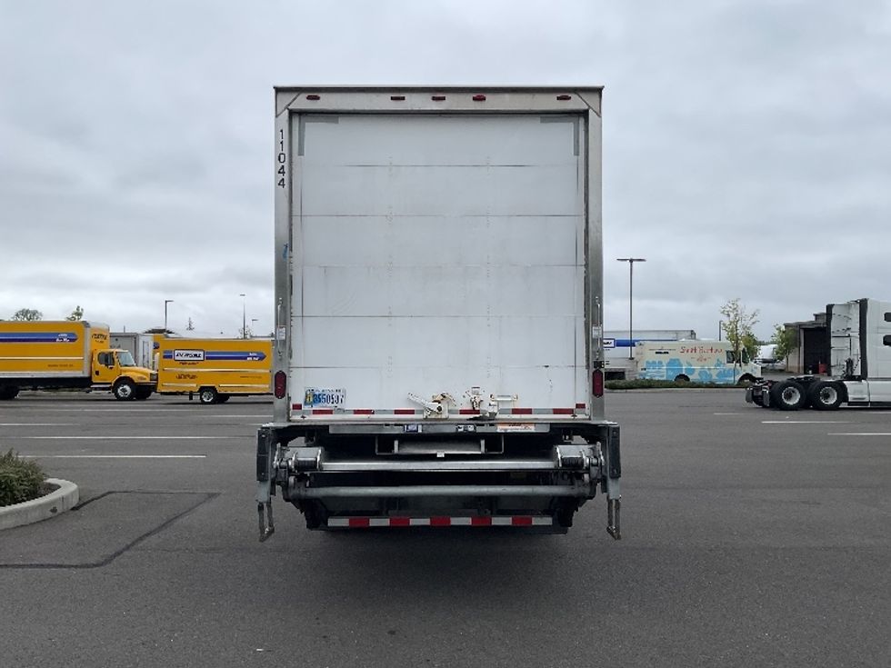 Medium Duty Box Truck-Light and Medium Duty Trucks-International-2020-MV607-Tacoma-WA-123,673\n\t\tmiles-$ 47,750 - Image 7