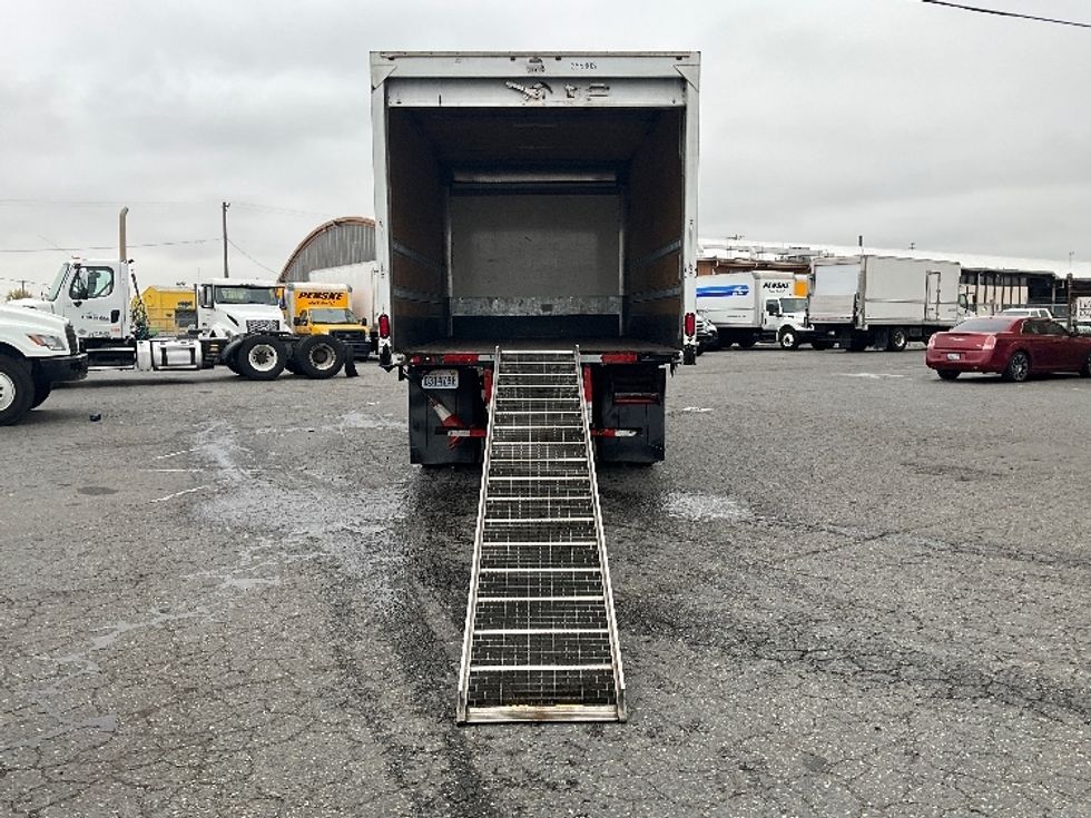 Medium Duty Box Truck-Light and Medium Duty Trucks-International-2020-MV607-Tacoma-WA-153,213\n\t\tmiles-$ 40,500 - Image 9