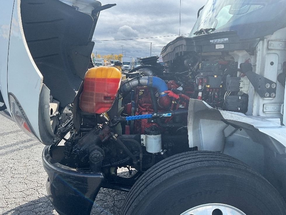 Medium Duty Box Truck-Light and Medium Duty Trucks-International-2020-MV607-Tacoma-WA-166,597\n\t\tmiles-$ 38,500 - Image 24