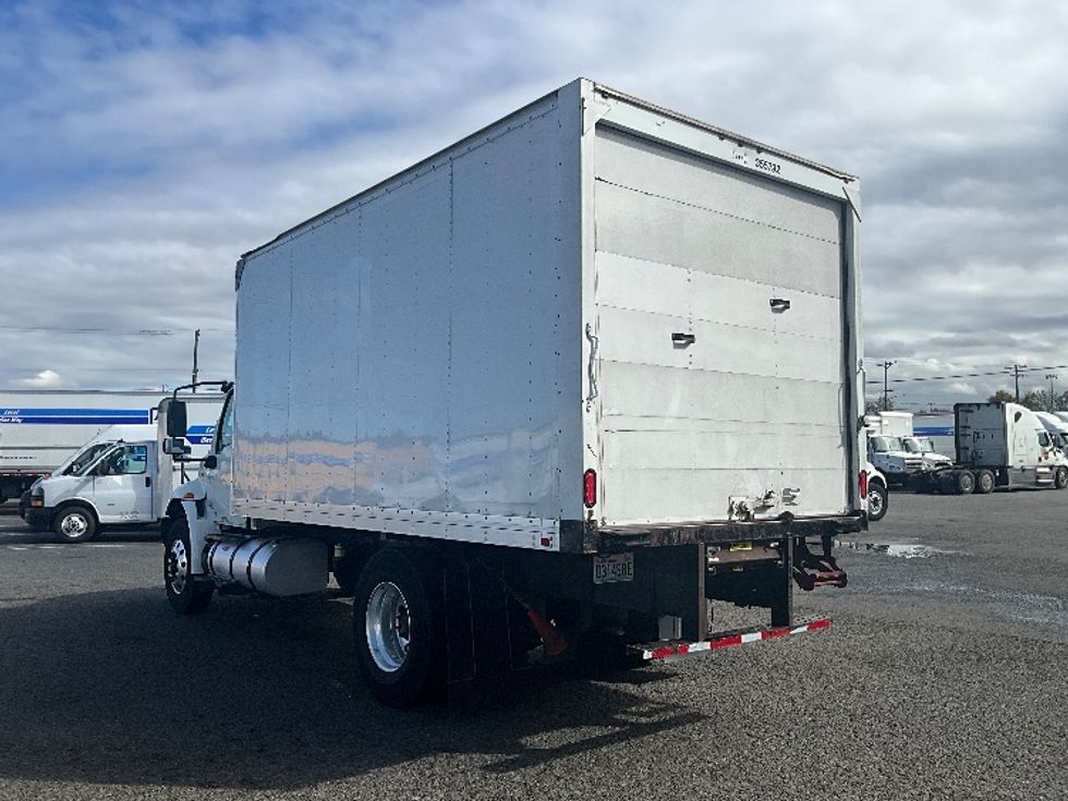 Medium Duty Box Truck-Light and Medium Duty Trucks-International-2020-MV607-Tacoma-WA-166,597\n\t\tmiles-$ 38,500 - Image 6