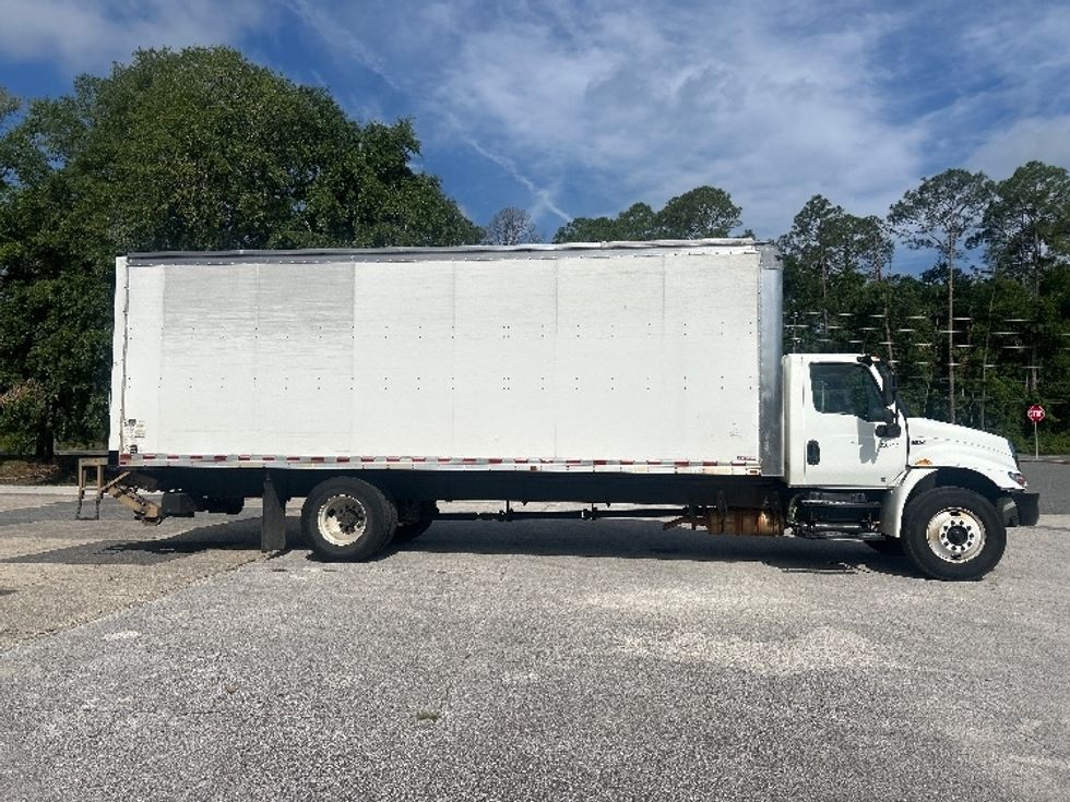 Medium Duty Box Truck-Light and Medium Duty Trucks-International-2020-MV607-Tallahassee-FL-353,270\n\t\tmiles-$ 21,750 - Image 15