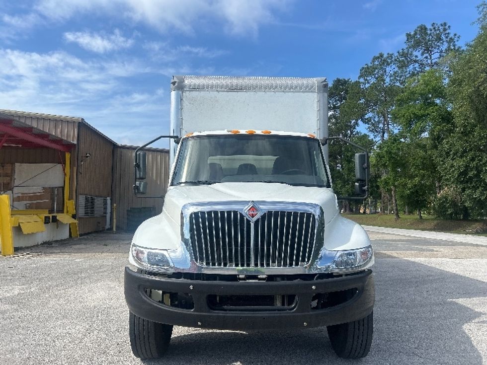 Medium Duty Box Truck-Light and Medium Duty Trucks-International-2020-MV607-Tallahassee-FL-353,270\n\t\tmiles-$ 21,750 - Image 2