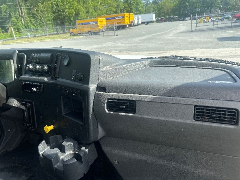 Medium Duty Box Truck-Light and Medium Duty Trucks-International-2020-MV607-Tallahassee-FL-353,270\n\t\tmiles-$ 21,750 - Image 21
