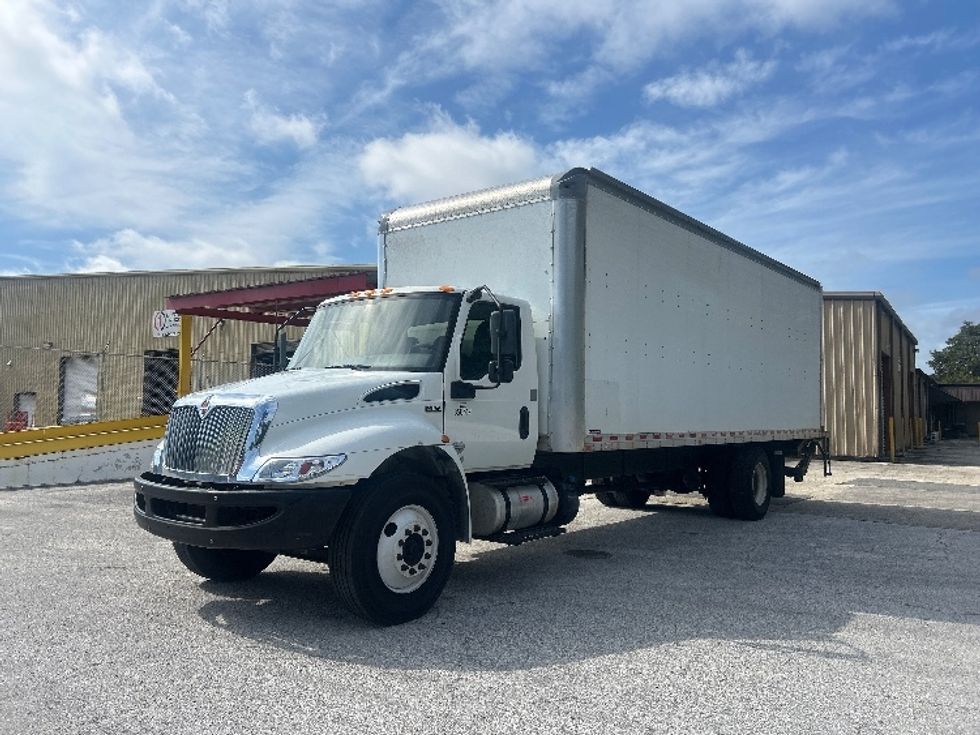 Medium Duty Box Truck-Light and Medium Duty Trucks-International-2020-MV607-Tallahassee-FL-353,270\n\t\tmiles-$ 21,750 - Image 3