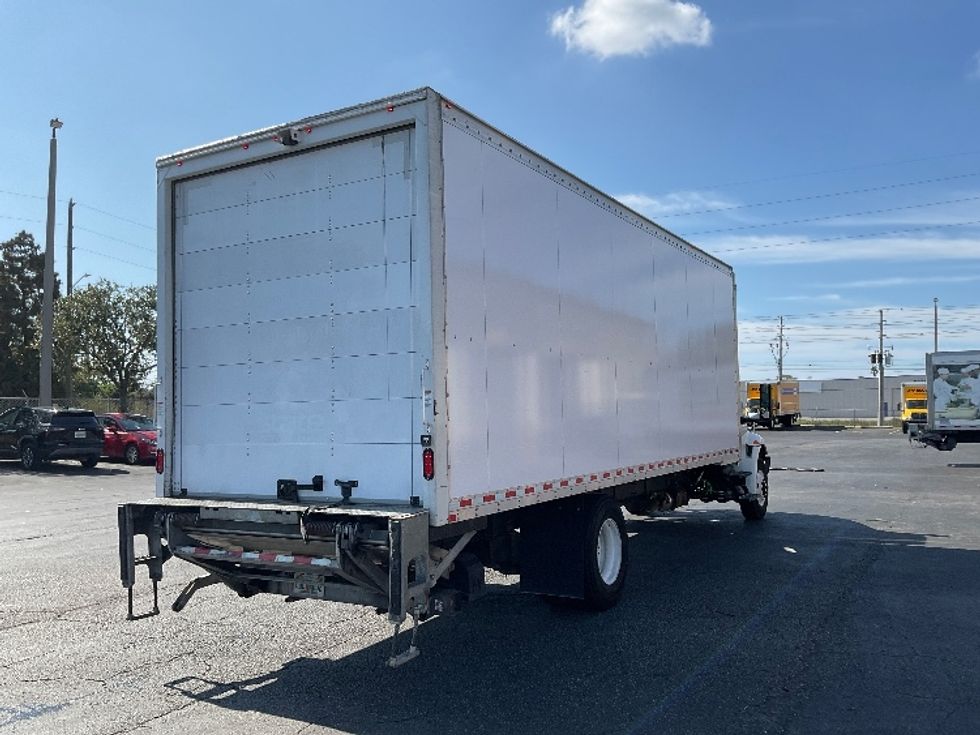 Medium Duty Box Truck-Light and Medium Duty Trucks-International-2020-MV607-Tampa-FL-109,889\n\t\tmiles-$ 61,250 - Image 13