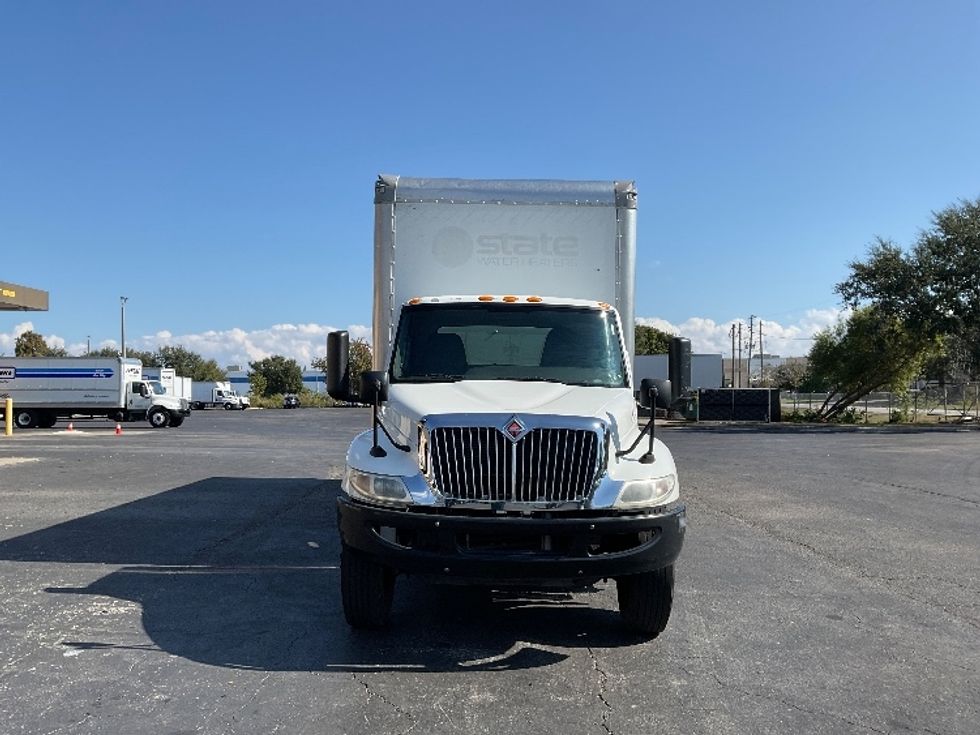 Medium Duty Box Truck-Light and Medium Duty Trucks-International-2020-MV607-Tampa-FL-109,889\n\t\tmiles-$ 61,250 - Image 2