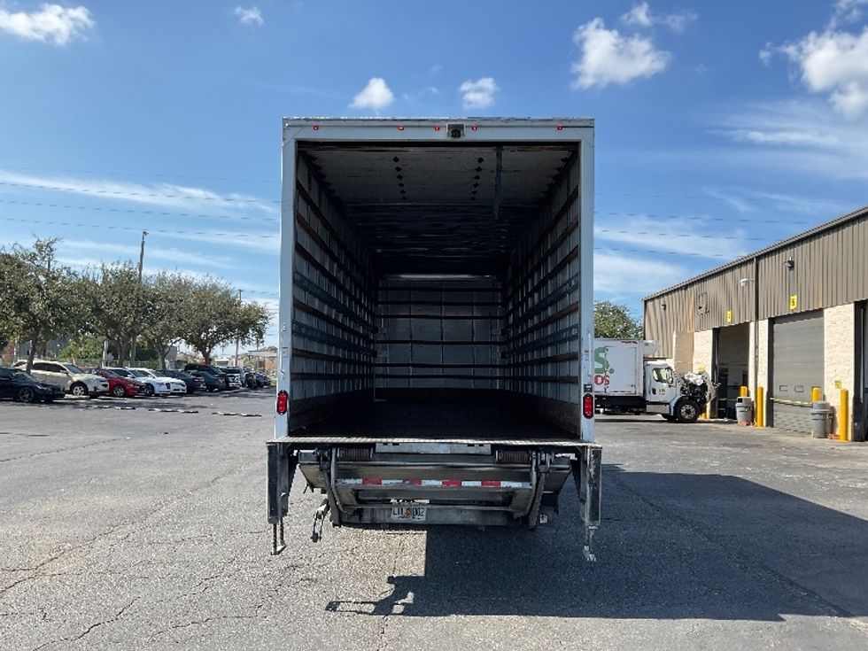 Medium Duty Box Truck-Light and Medium Duty Trucks-International-2020-MV607-Tampa-FL-109,889\n\t\tmiles-$ 61,250 - Image 8
