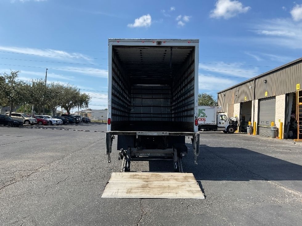 Medium Duty Box Truck-Light and Medium Duty Trucks-International-2020-MV607-Tampa-FL-109,889\n\t\tmiles-$ 61,250 - Image 9