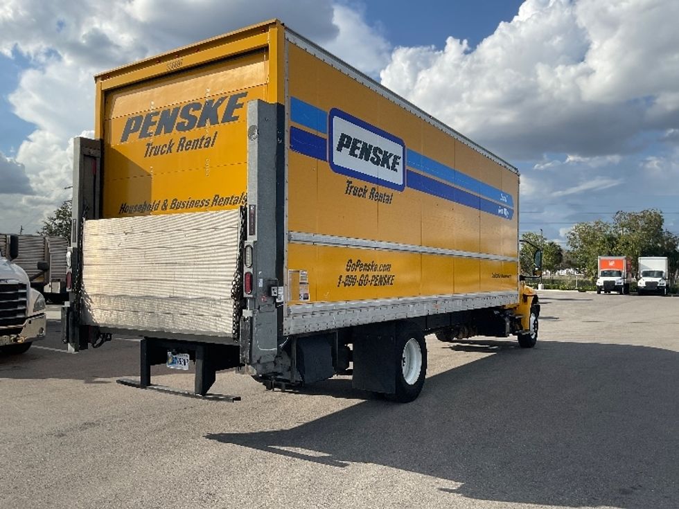 Medium Duty Box Truck-Light and Medium Duty Trucks-International-2020-MV607-Tampa-FL-144,612\n\t\tmiles-$ 50,250 - Image 13