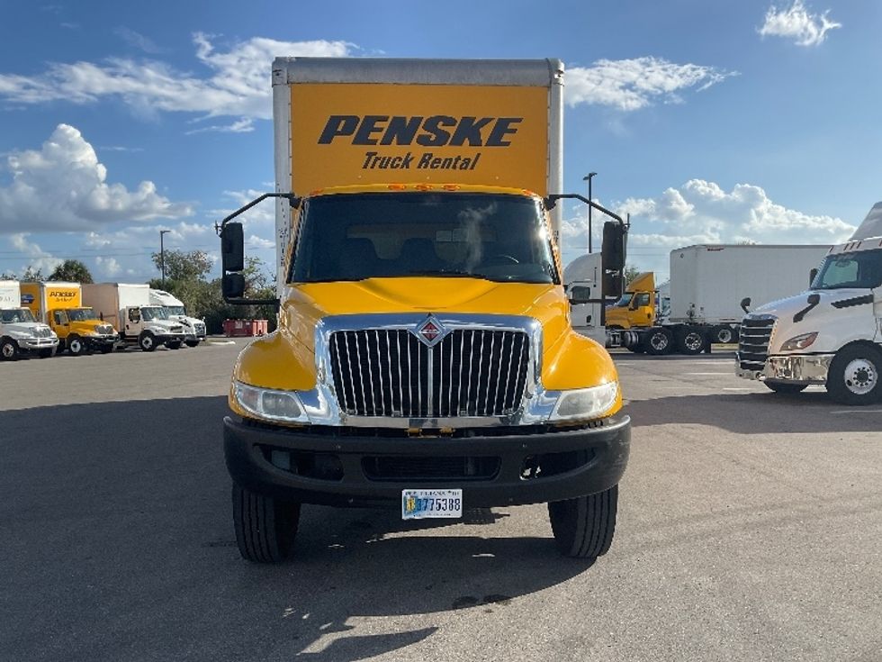 Medium Duty Box Truck-Light and Medium Duty Trucks-International-2020-MV607-Tampa-FL-144,612\n\t\tmiles-$ 50,250 - Image 2