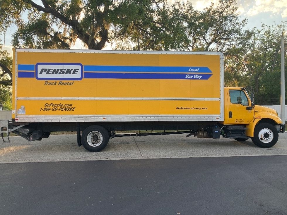 Medium Duty Box Truck-Light and Medium Duty Trucks-International-2020-MV607-Tampa-FL-153,234\n\t\tmiles-$ 50,000 - Image 15