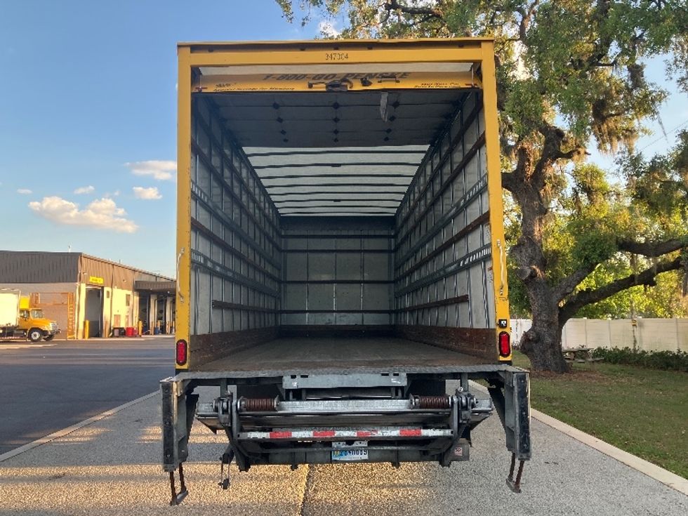 Medium Duty Box Truck-Light and Medium Duty Trucks-International-2020-MV607-Tampa-FL-153,234\n\t\tmiles-$ 50,000 - Image 8