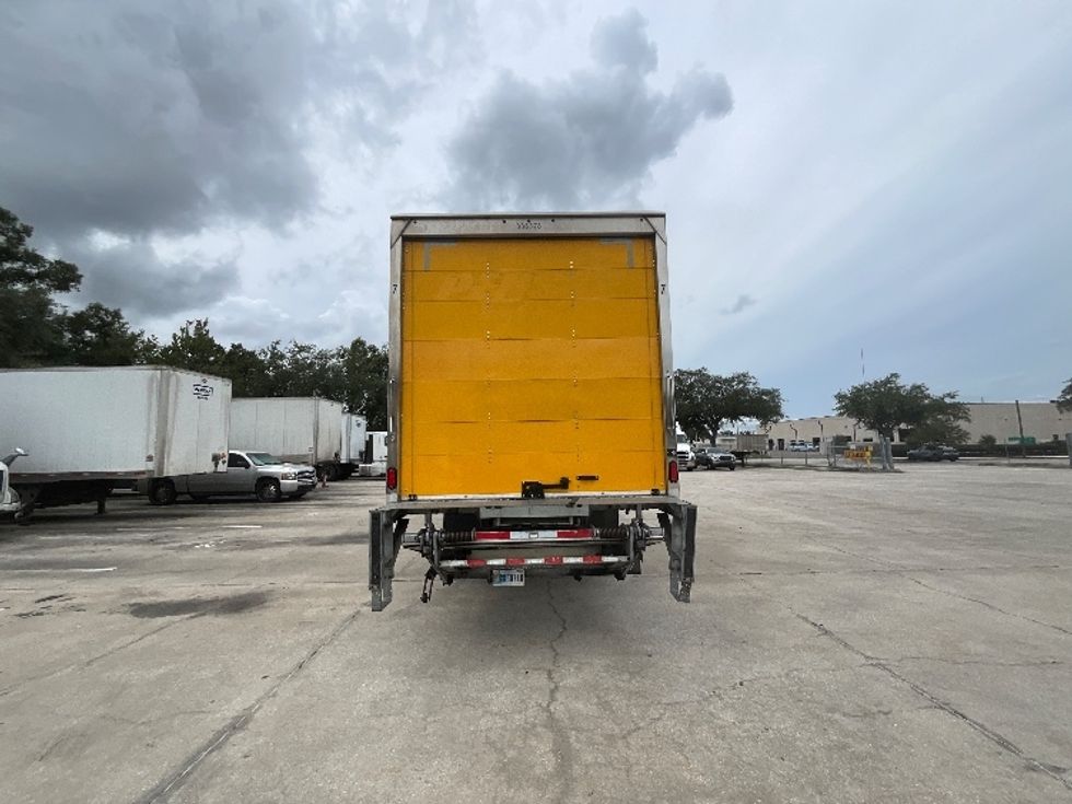 Medium Duty Box Truck-Light and Medium Duty Trucks-International-2020-MV607-Tampa-FL-192,738\n\t\tmiles-$ 54,000 - Image 7