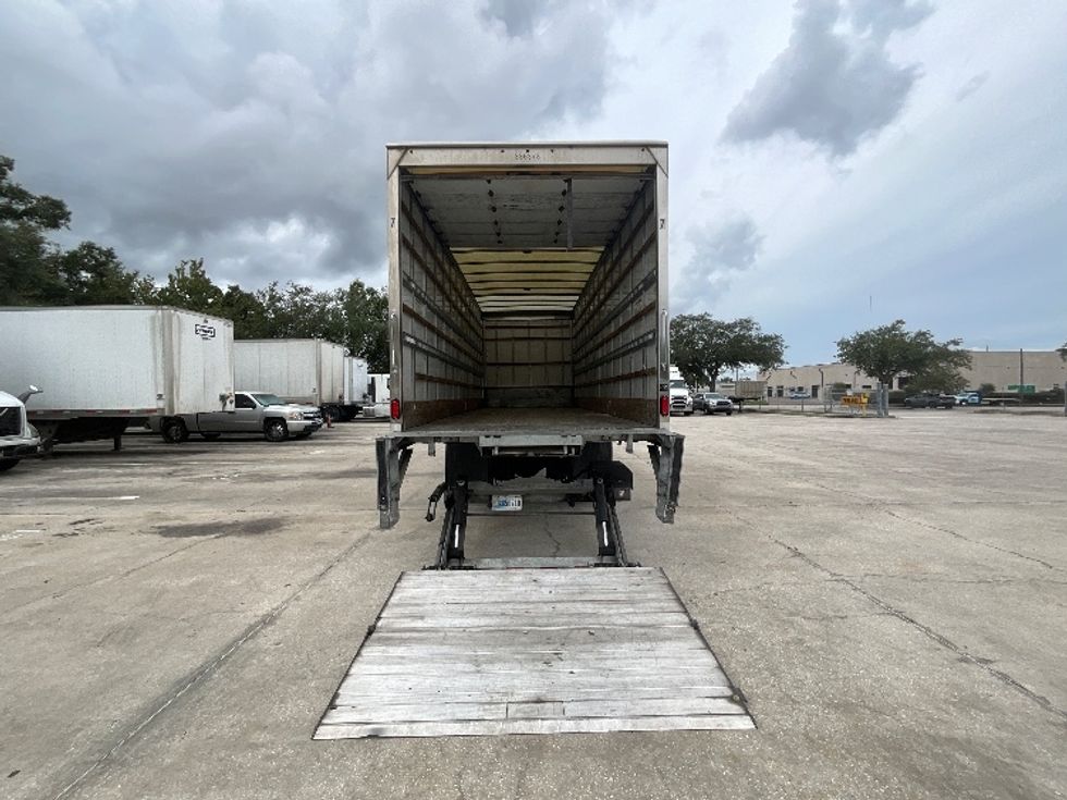 Medium Duty Box Truck-Light and Medium Duty Trucks-International-2020-MV607-Tampa-FL-192,738\n\t\tmiles-$ 54,000 - Image 9