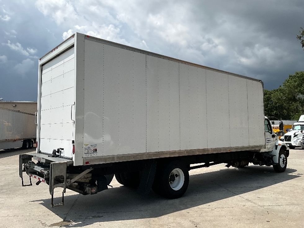 Medium Duty Box Truck-Light and Medium Duty Trucks-International-2020-MV607-Tampa-FL-205,094\n\t\tmiles-$ 53,250 - Image 13