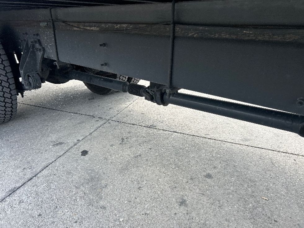 Medium Duty Box Truck-Light and Medium Duty Trucks-International-2020-MV607-Tampa-FL-337,584\n\t\tmiles-$ 22,250 - Image 14