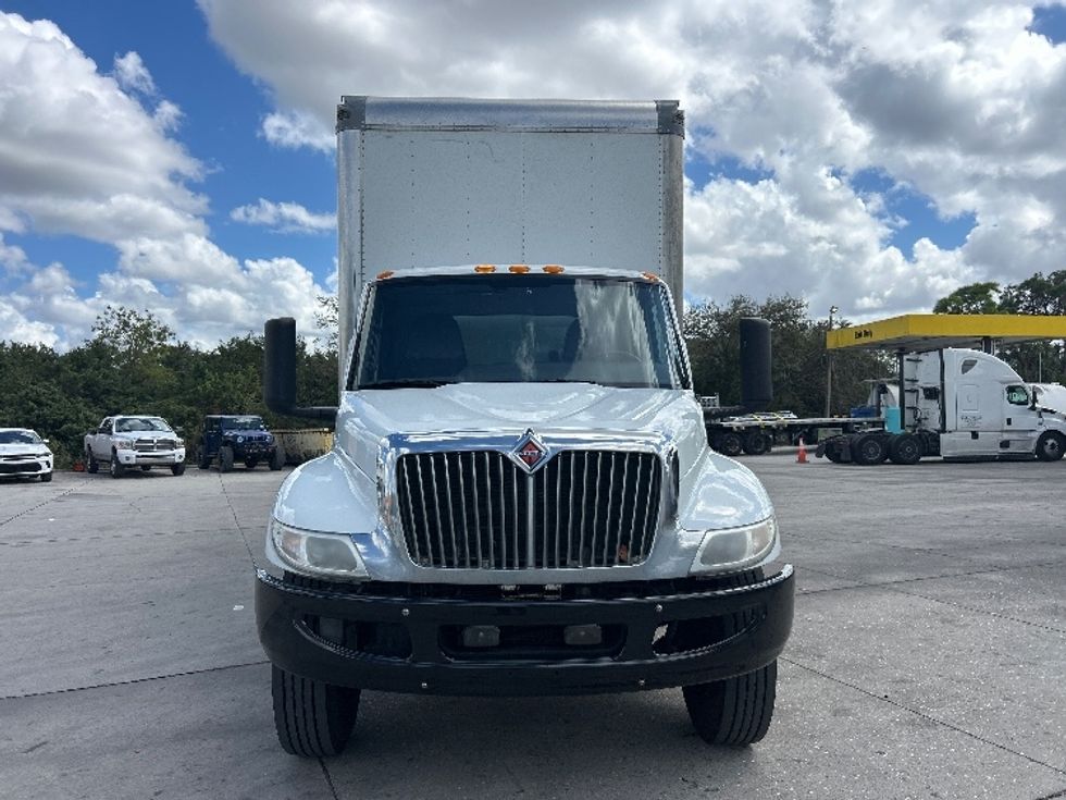 Medium Duty Box Truck-Light and Medium Duty Trucks-International-2020-MV607-Tampa-FL-337,584\n\t\tmiles-$ 22,250 - Image 2