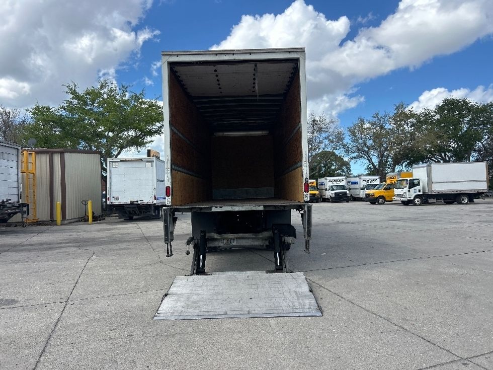 Medium Duty Box Truck-Light and Medium Duty Trucks-International-2020-MV607-Tampa-FL-337,584\n\t\tmiles-$ 22,250 - Image 9