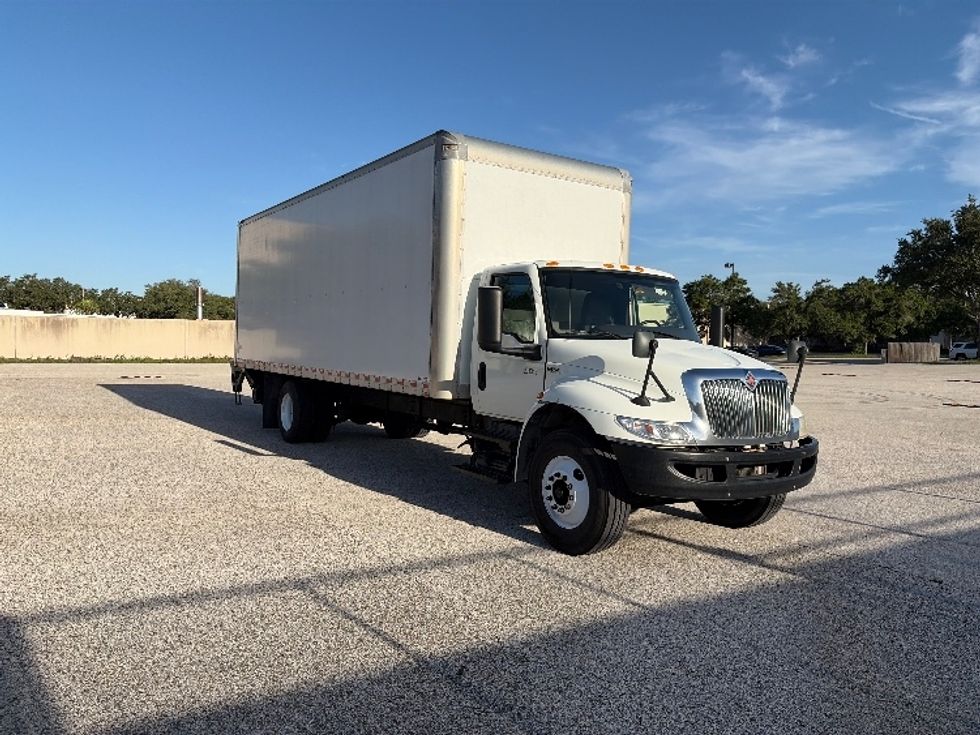 Medium Duty Box Truck-Light and Medium Duty Trucks-International-2020-MV607-Tampa-FL-431,529\n\t\tmiles-$ 22,500 - Image 1