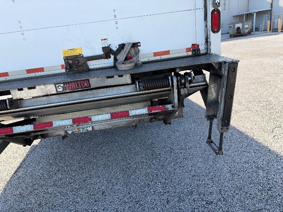 Medium Duty Box Truck-Light and Medium Duty Trucks-International-2020-MV607-Tampa-FL-431,529\n\t\tmiles-$ 22,500 - Image 28