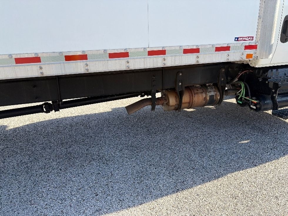 Medium Duty Box Truck-Light and Medium Duty Trucks-International-2020-MV607-Tampa-FL-431,529\n\t\tmiles-$ 22,500 - Image 30