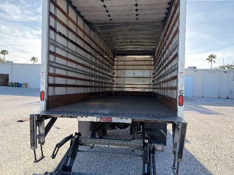 Medium Duty Box Truck-Light and Medium Duty Trucks-International-2020-MV607-Tampa-FL-431,529\n\t\tmiles-$ 22,500 - Image 8