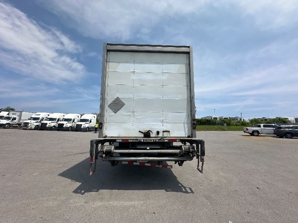 Medium Duty Box Truck-Light and Medium Duty Trucks-International-2020-MV607-Toronto-ON-304,430\n\t\tkm-$ 46,500 - Image 7
