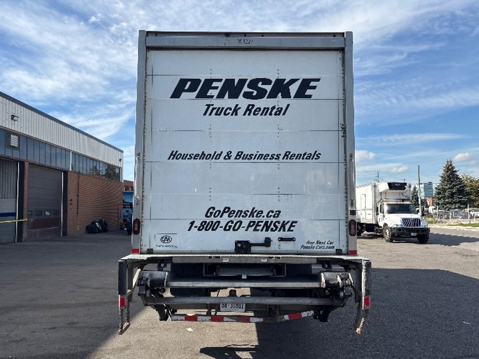 Medium Duty Box Truck-Light and Medium Duty Trucks-International-2020-MV607-Toronto-ON-354,622\n\t\tkm-$ 44,750 - Image 7