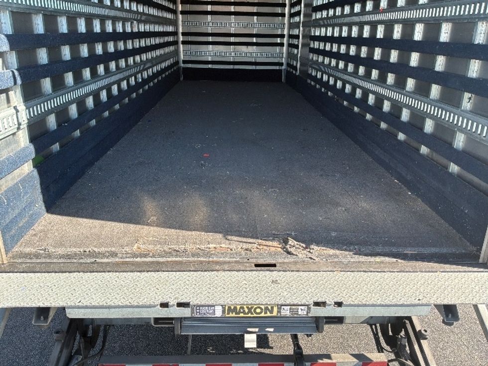 Medium Duty Box Truck-Light and Medium Duty Trucks-International-2020-MV607-Torrance-CA-100,468\n\t\tmiles-$ 65,750 - Image 10