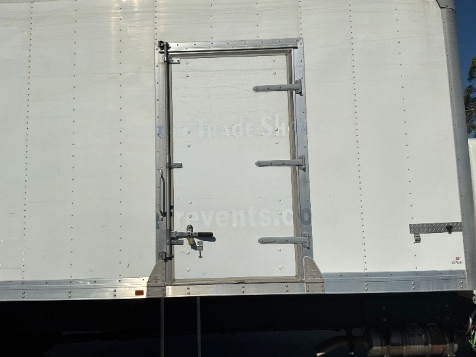 Medium Duty Box Truck-Light and Medium Duty Trucks-International-2020-MV607-Torrance-CA-100,468\n\t\tmiles-$ 65,750 - Image 25