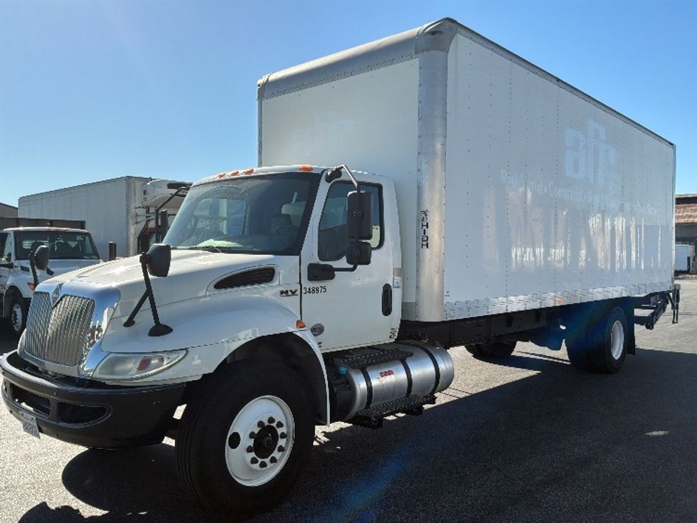 Medium Duty Box Truck-Light and Medium Duty Trucks-International-2020-MV607-Torrance-CA-100,468\n\t\tmiles-$ 65,750 - Image 3
