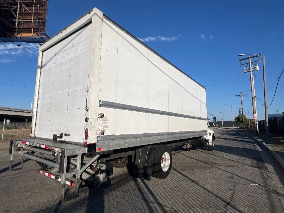 Medium Duty Box Truck-Light and Medium Duty Trucks-International-2020-MV607-Torrance-CA-101,150\n\t\tmiles-$ 58,250 - Image 12
