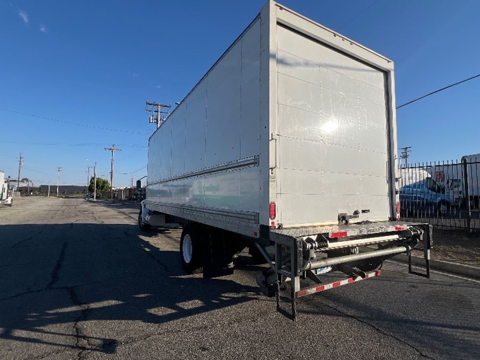 Medium Duty Box Truck-Light and Medium Duty Trucks-International-2020-MV607-Torrance-CA-101,150\n\t\tmiles-$ 58,250 - Image 6