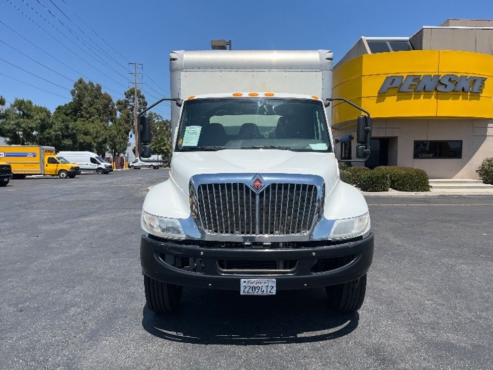 Medium Duty Box Truck-Light and Medium Duty Trucks-International-2020-MV607-Torrance-CA-110,920\n\t\tmiles-$ 48,750 - Image 2
