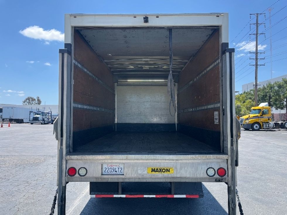 Medium Duty Box Truck-Light and Medium Duty Trucks-International-2020-MV607-Torrance-CA-110,920\n\t\tmiles-$ 48,750 - Image 8