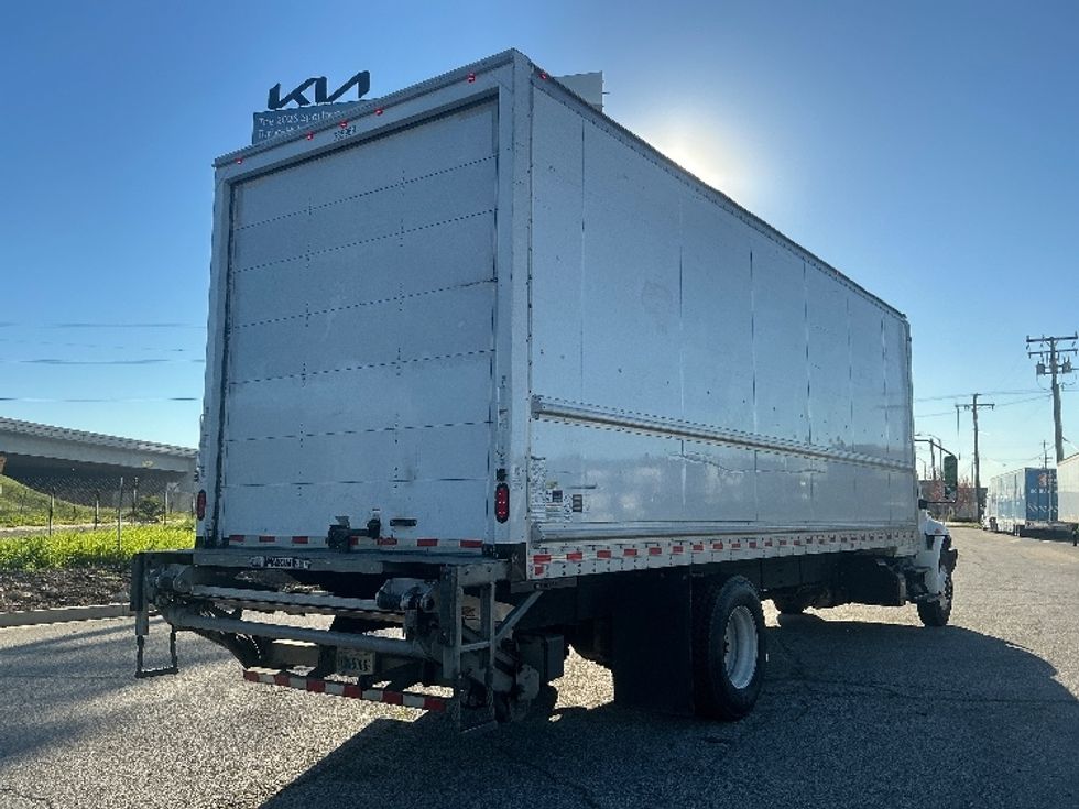 Medium Duty Box Truck-Light and Medium Duty Trucks-International-2020-MV607-Torrance-CA-121,771\n\t\tmiles-$ 55,250 - Image 13