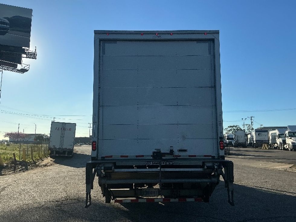 Medium Duty Box Truck-Light and Medium Duty Trucks-International-2020-MV607-Torrance-CA-121,771\n\t\tmiles-$ 55,250 - Image 7