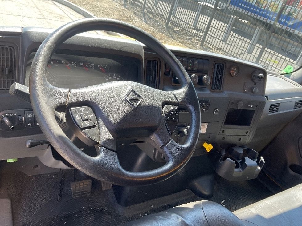 Medium Duty Box Truck-Light and Medium Duty Trucks-International-2020-MV607-Torrance-CA-148,259\n\t\tmiles-$ 53,000 - Image 17
