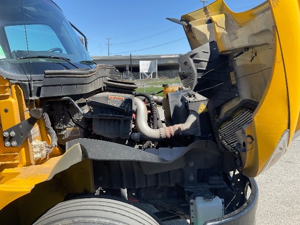 Medium Duty Box Truck-Light and Medium Duty Trucks-International-2020-MV607-Torrance-CA-148,259\n\t\tmiles-$ 53,000 - Image 23