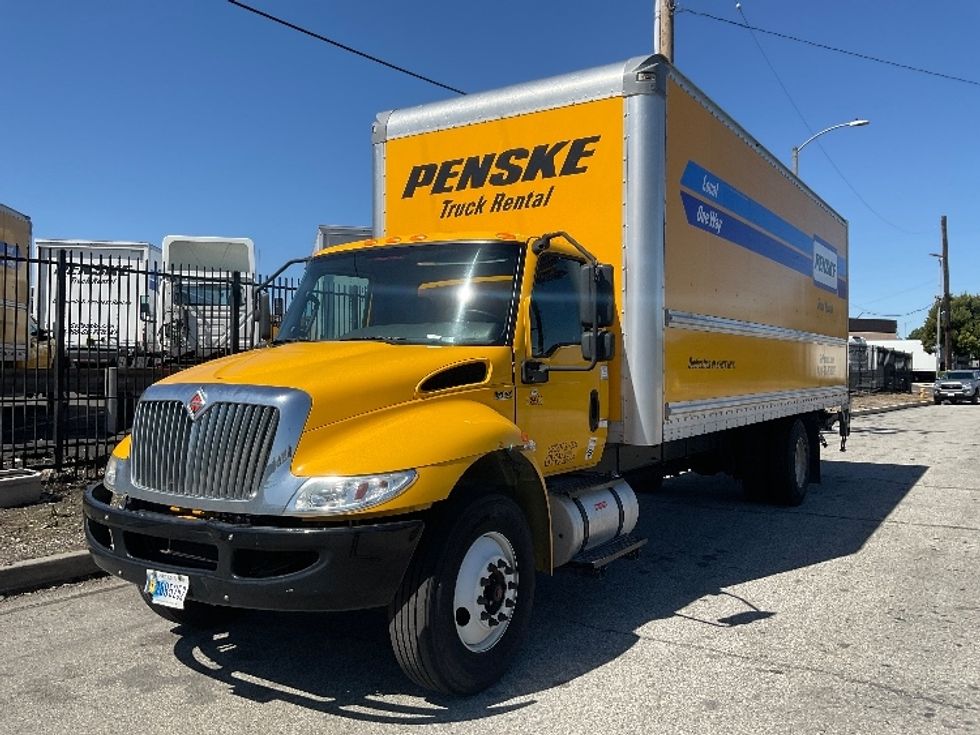 Medium Duty Box Truck-Light and Medium Duty Trucks-International-2020-MV607-Torrance-CA-148,259\n\t\tmiles-$ 53,000 - Image 3