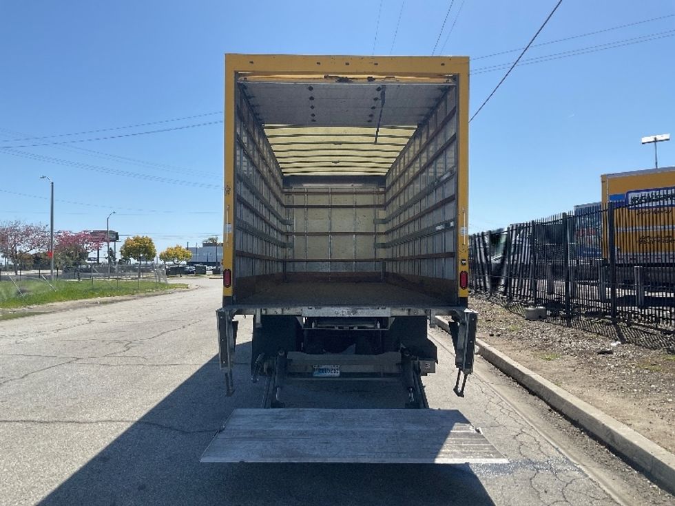 Medium Duty Box Truck-Light and Medium Duty Trucks-International-2020-MV607-Torrance-CA-148,259\n\t\tmiles-$ 53,000 - Image 9