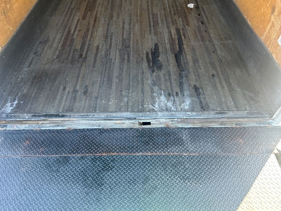 Medium Duty Box Truck-Light and Medium Duty Trucks-International-2020-MV607-Torrance-CA-158,358\n\t\tmiles-$ 62,000 - Image 10