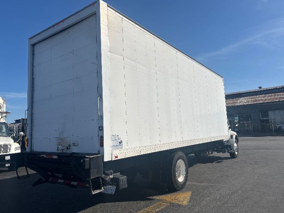 Medium Duty Box Truck-Light and Medium Duty Trucks-International-2020-MV607-Torrance-CA-158,358\n\t\tmiles-$ 62,000 - Image 13
