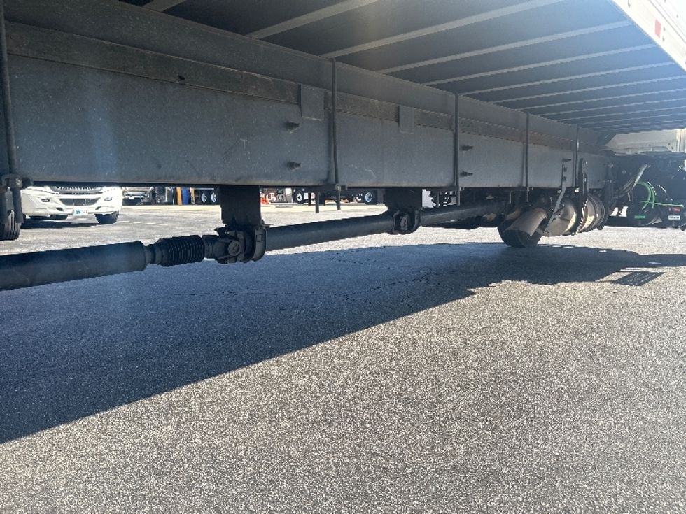 Medium Duty Box Truck-Light and Medium Duty Trucks-International-2020-MV607-Torrance-CA-158,358\n\t\tmiles-$ 62,000 - Image 14