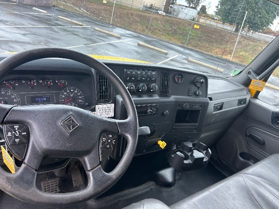 Medium Duty Box Truck-Light and Medium Duty Trucks-International-2020-MV607-Torrance-CA-159,468\n\t\tmiles-$ 53,000 - Image 18